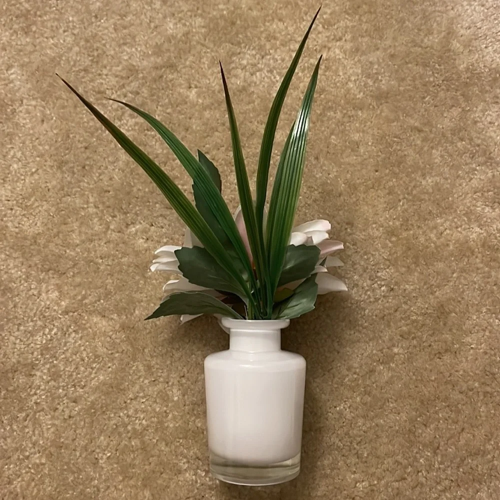 Faux Plant Size 4.75x2.5 Color White Green Pink